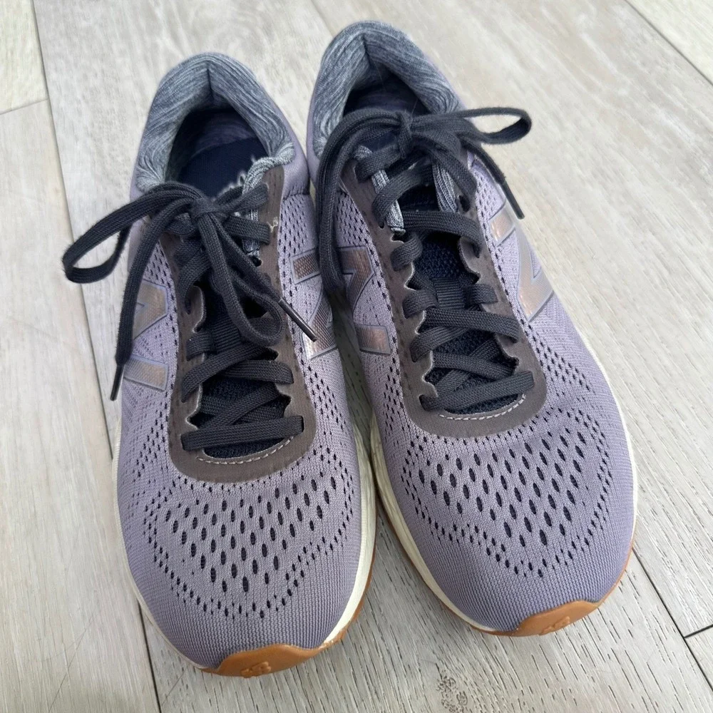 New Balance fresh‎ foam Arishi v4 running shoes athletic sneakers grey women 6.5